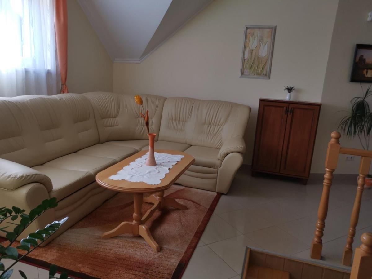 Harmonia Panzio Hotell Sárospatak Exteriör bild
