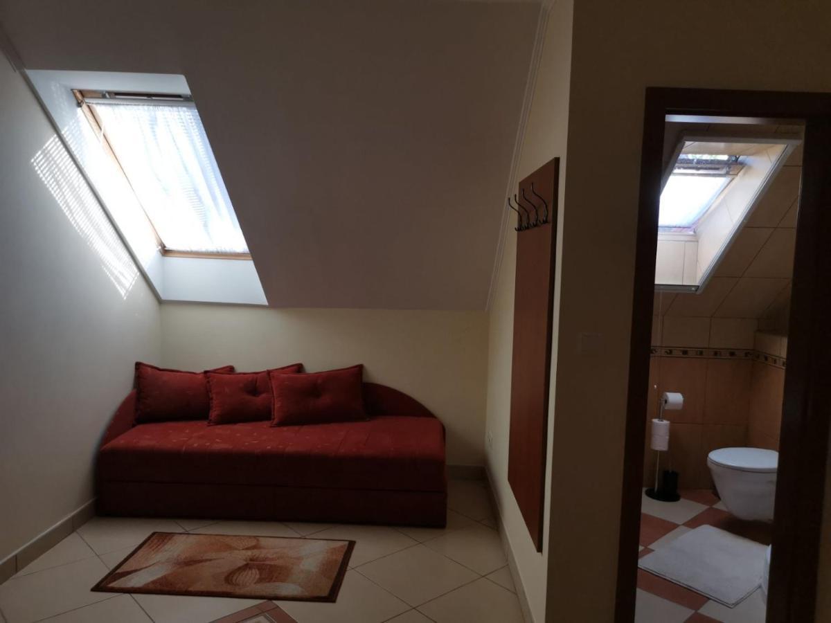 Harmonia Panzio Hotell Sárospatak Exteriör bild