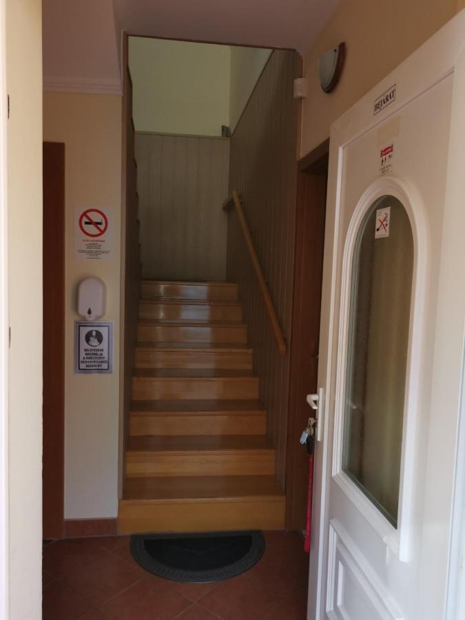 Harmonia Panzio Hotell Sárospatak Exteriör bild