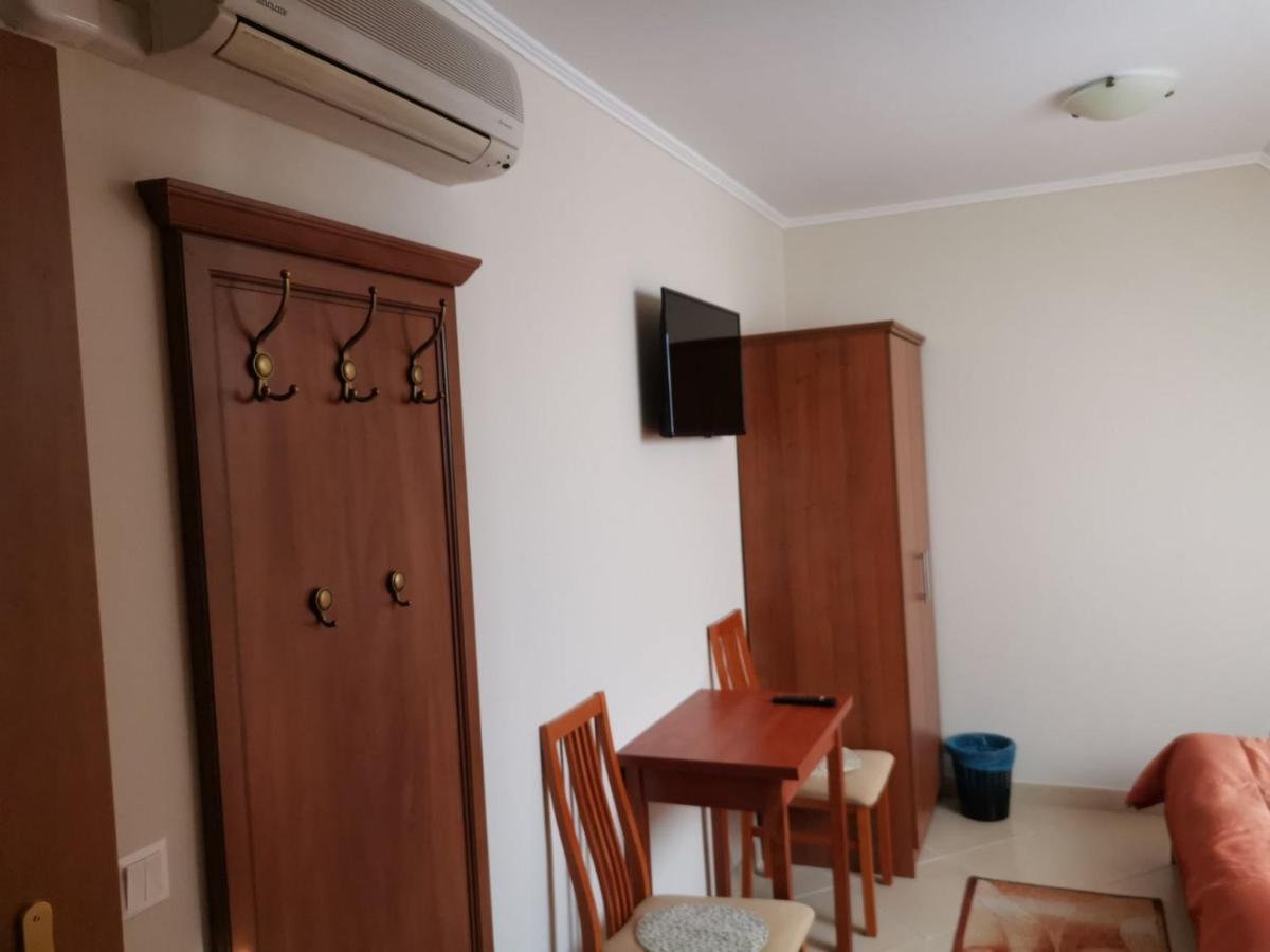 Harmonia Panzio Hotell Sárospatak Exteriör bild