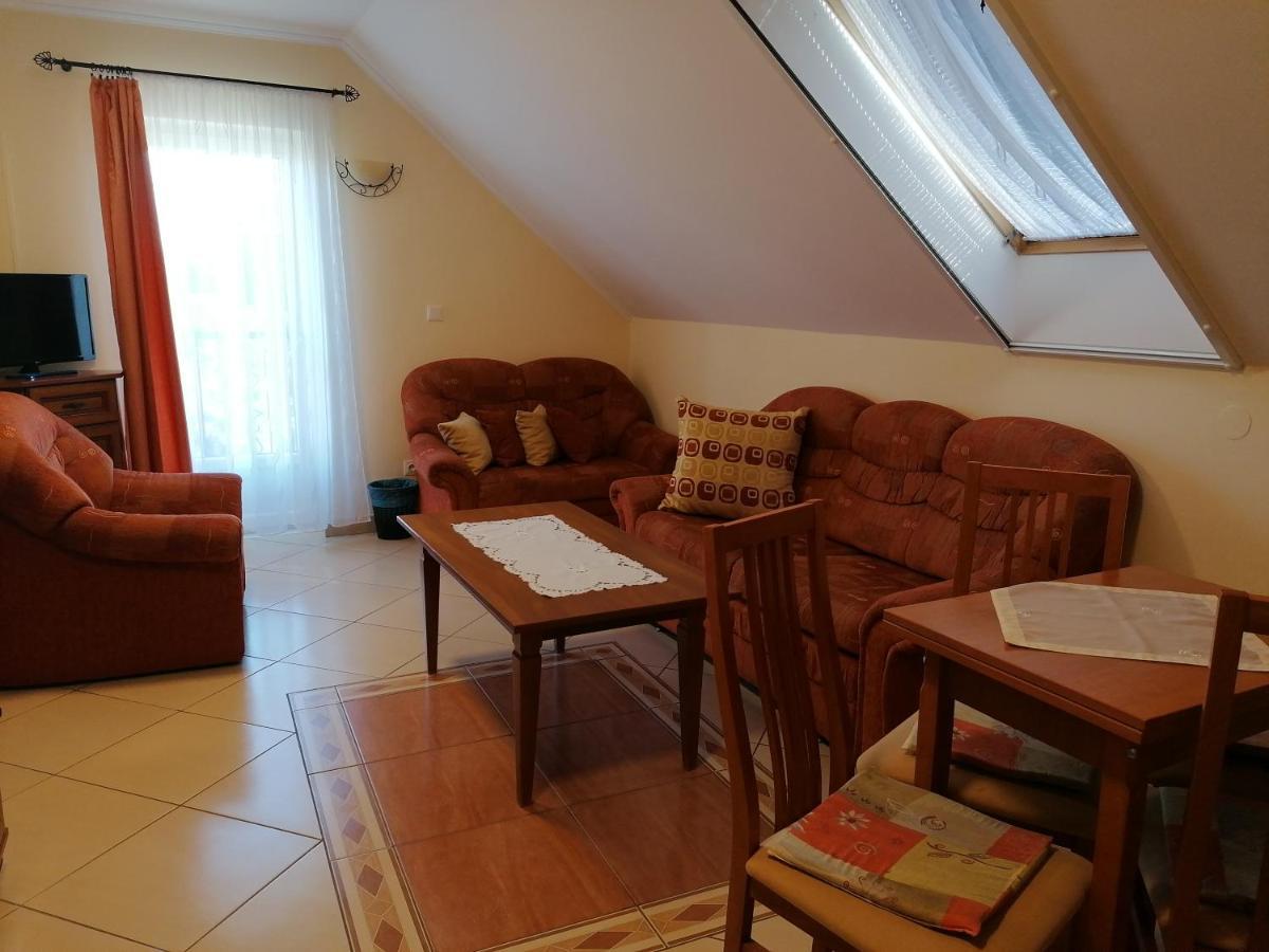 Harmonia Panzio Hotell Sárospatak Exteriör bild